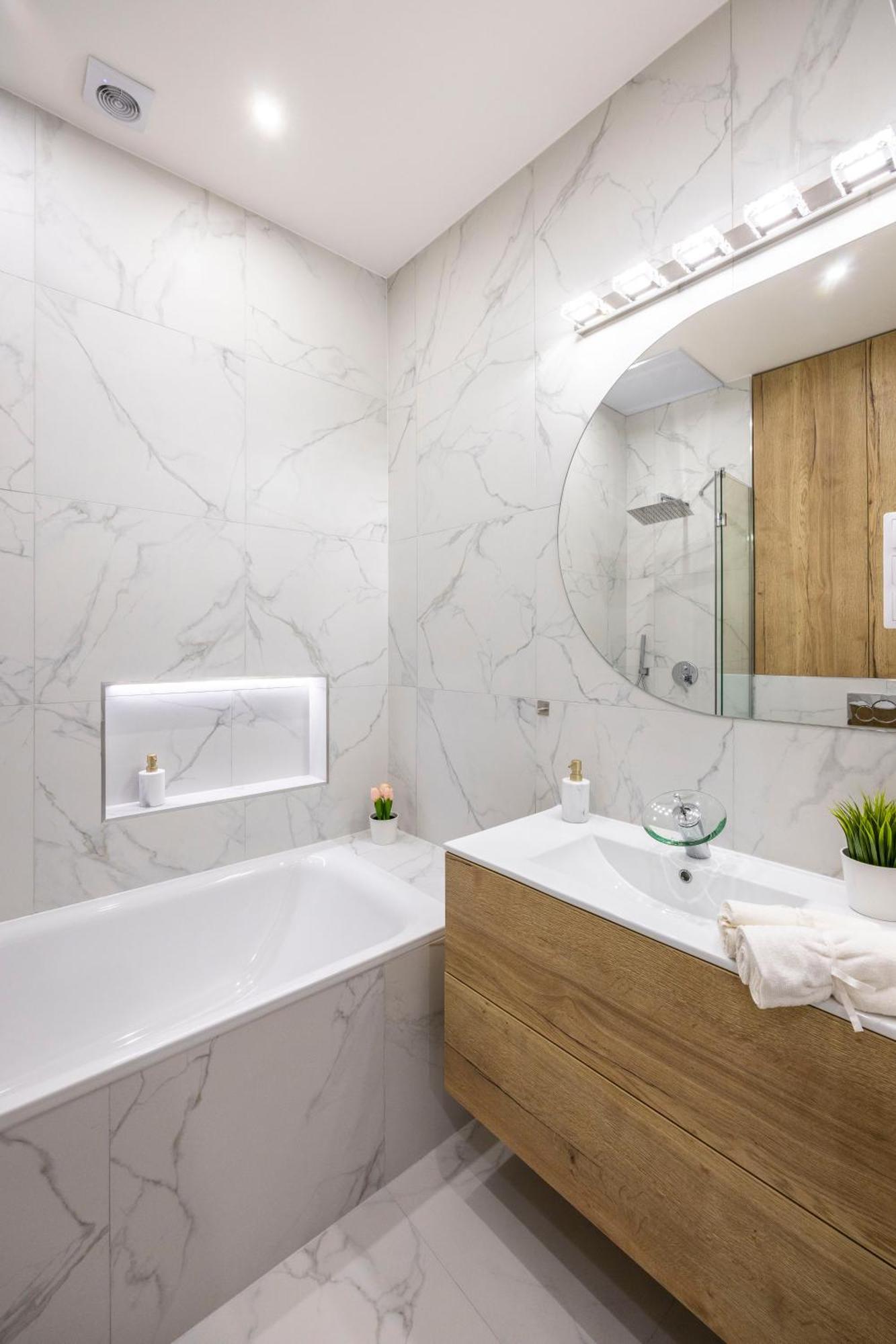 Luxurious Central 4Bedrm 3Bathrm Residence W/ Balcony Budapeste Exterior foto