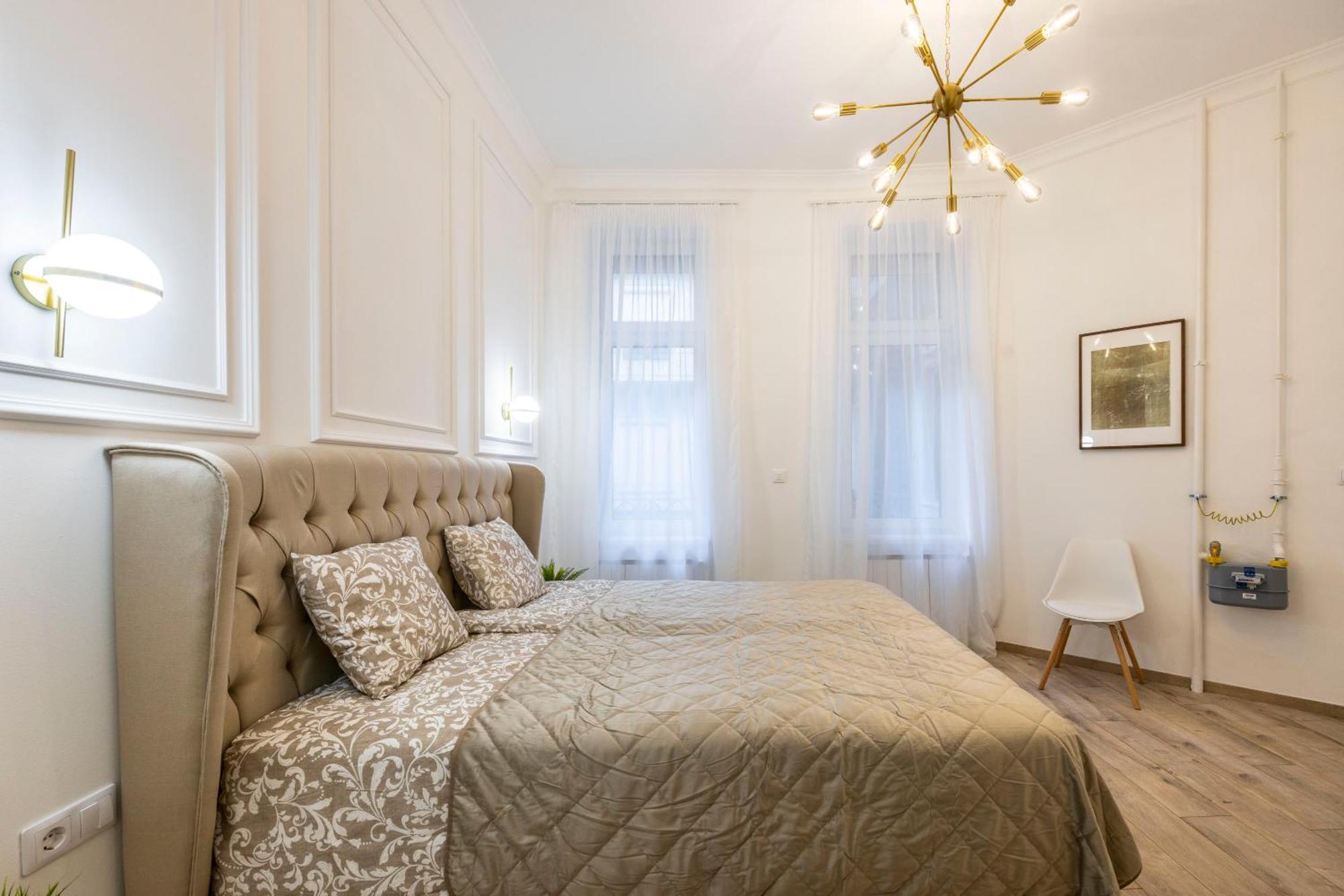 Luxurious Central 4Bedrm 3Bathrm Residence W/ Balcony Budapeste Exterior foto